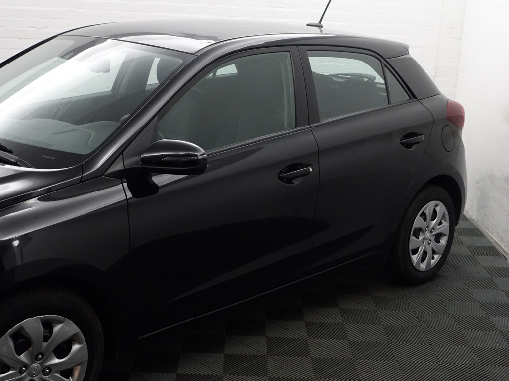 
Hyundai i20 1.0 T-GDI Comfort- Carplay, Camera, Lane Assist, Clima, Cruise, Comfort Interieur, Navi vol									