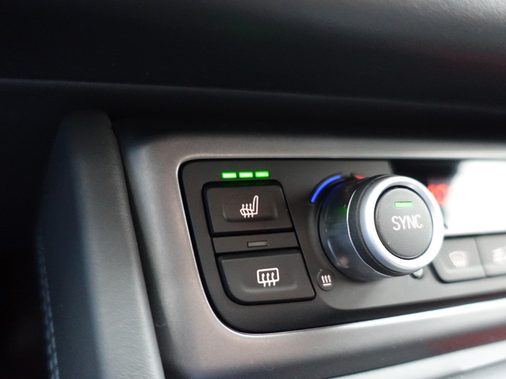 
BMW i8 1.5 Protonic Black Edition Aut- INCL BTW, Frozen Black, Forged carbon, Harman Kardon, Head Up, 360 Camera vol									