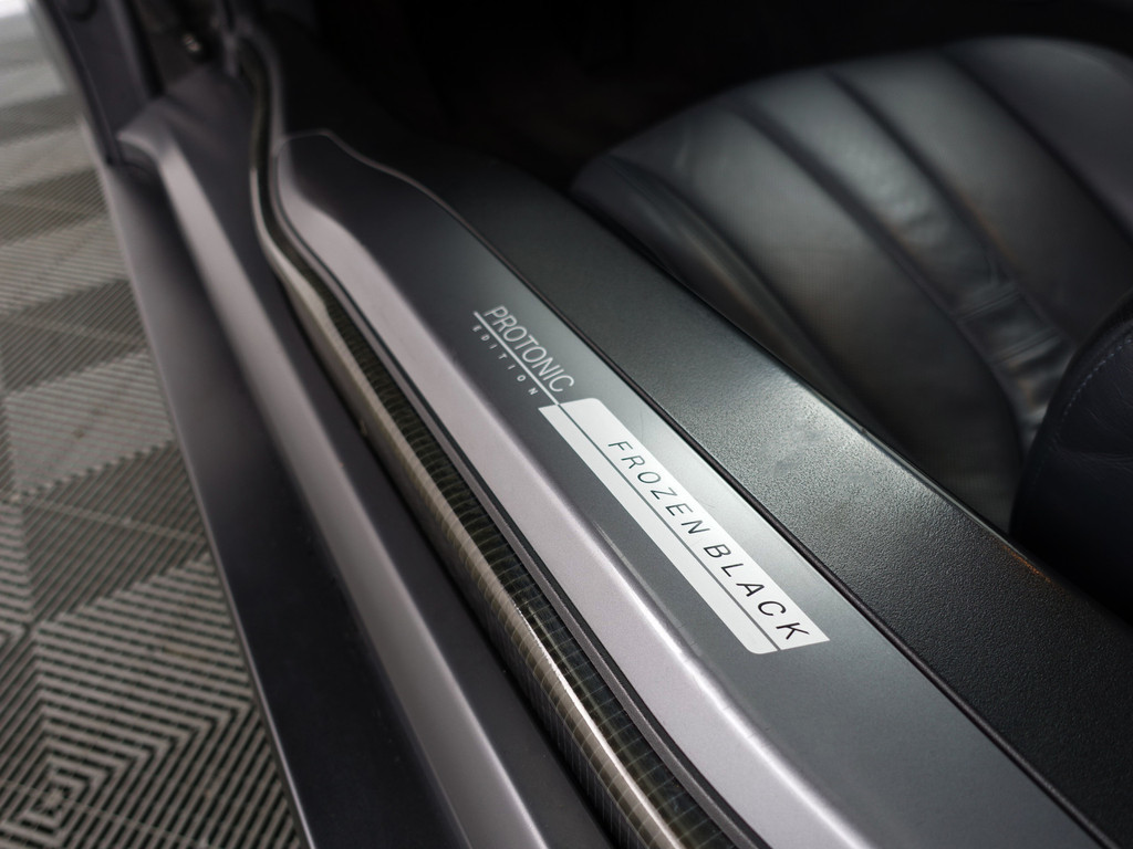 
BMW i8 1.5 Protonic Black Edition Aut- INCL BTW, Frozen Black, Forged carbon, Harman Kardon, Head Up, 360 Camera vol									