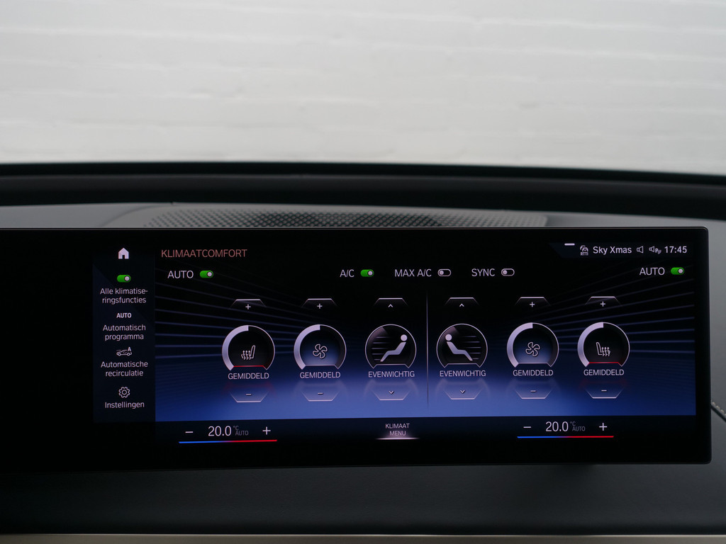 
BMW iX xDrive40 M Sport Plus 77 kWh- Stoelmassage, Harman Kardon, 360 Camera, Head Up, Memory Seats, Sfeerverlichting vol									