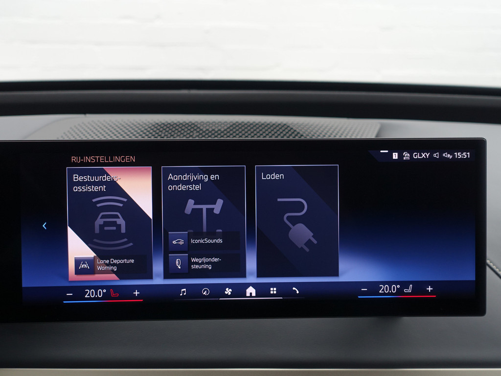 
BMW iX xDrive40 M Sport Plus 77 kWh- Stoelmassage, Harman Kardon, 360 Camera, Head Up, Memory Seats, Sfeerverlichting vol									