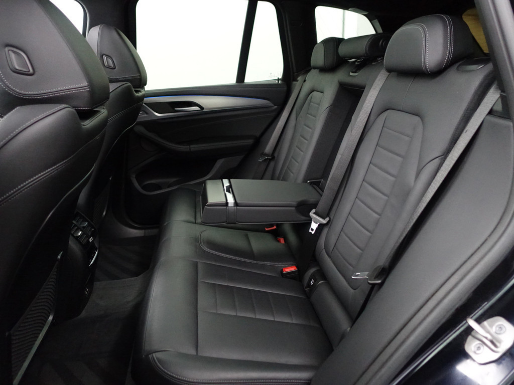 
								BMW iX3 High Executive 80 kWh M Sport Aut- Panodak, Harman Kardon, Head Up, Memory, CarPlay, Sfeerverlichting, 360 Camera vol									