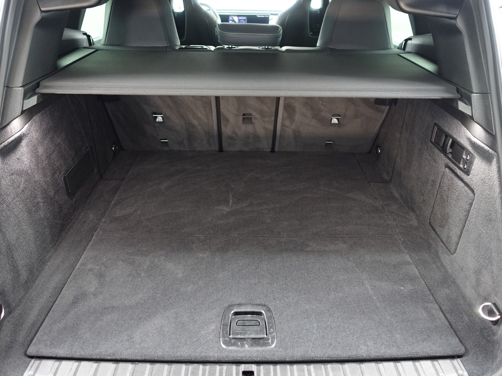 
BMW iX xDrive40 M Sport Plus 77 kWh- Stoelmassage, Harman Kardon, 360 Camera, Head Up, Memory Seats, Sfeerverlichting vol									