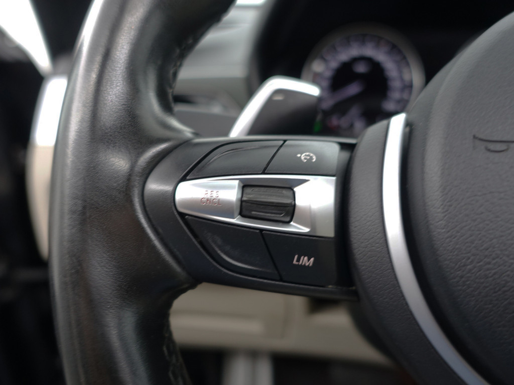 
BMW X1 sDrive20i M Sport Blackpack Aut- Panodak, Sport Leder, Head Up, Xenon Led, Park Assist, Stoelverwarming vol									