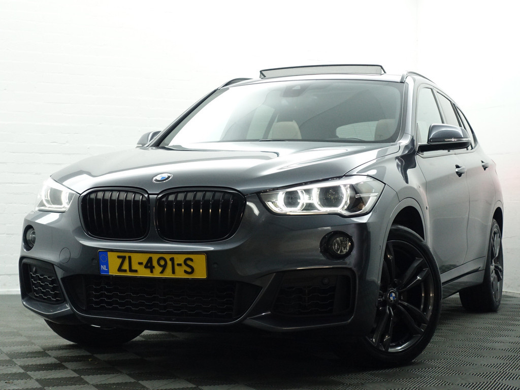
BMW X1 sDrive20i M Sport Blackpack Aut- Panodak, Sport Leder, Head Up, Xenon Led, Park Assist, Stoelverwarming vol									