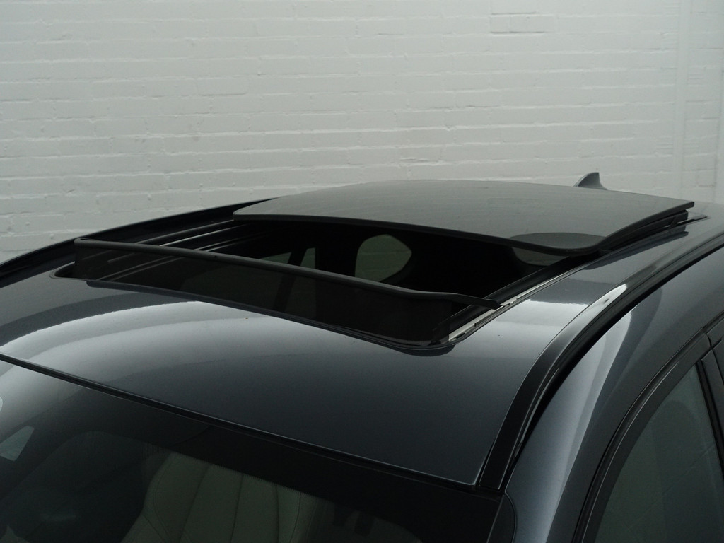 
BMW X1 sDrive20i M Sport Blackpack Aut- Panodak, Sport Leder, Head Up, Xenon Led, Park Assist, Stoelverwarming vol									