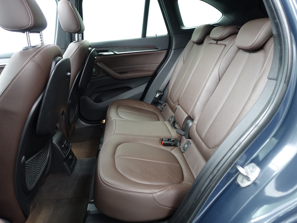 
BMW X1 xDrive25i 232pk M Sport Aut- Panodak, Head Up, Memory, Harman Kardon, Ada Cruise, Xenon Led, Park Assist vol									