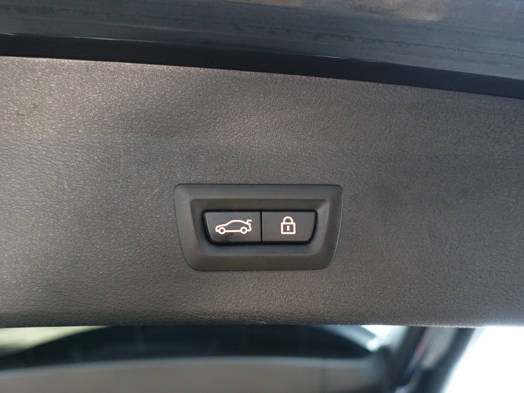 
BMW X1 xDrive25i 232pk M Sport Aut- Panodak, Head Up, Memory, Harman Kardon, Ada Cruise, Xenon Led, Park Assist vol									