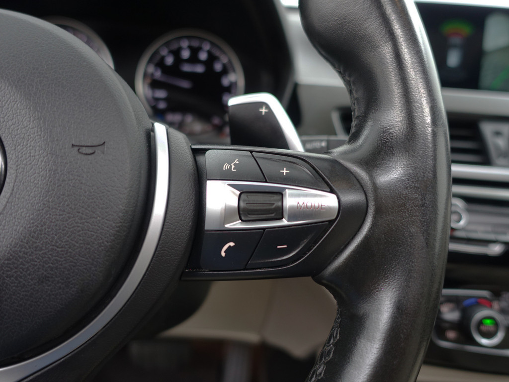 
BMW X1 sDrive20i M Sport Blackpack Aut- Panodak, Sport Leder, Head Up, Xenon Led, Park Assist, Stoelverwarming vol									