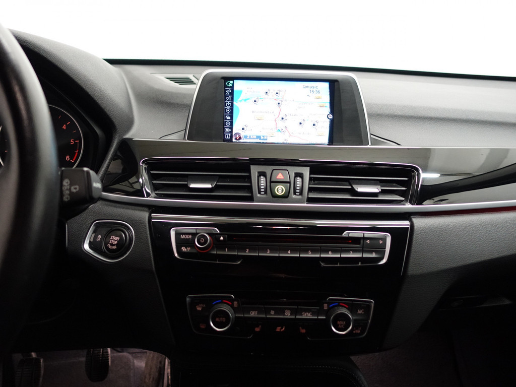 
								BMW X1 1.6D X-Line High Executive- Xenon Led, Sport leder Interieur, Camera, Dynamic Select, Sfeerverlichting vol									