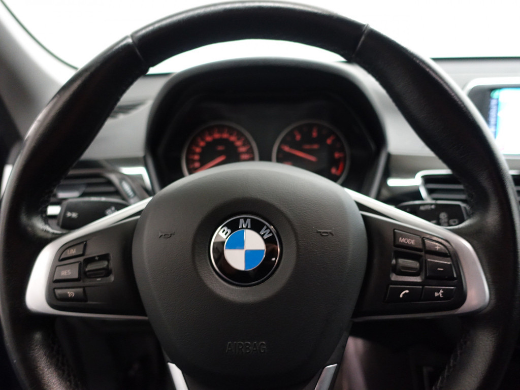 
								BMW X1 1.6D X-Line High Executive- Xenon Led, Sport leder Interieur, Camera, Dynamic Select, Sfeerverlichting vol									