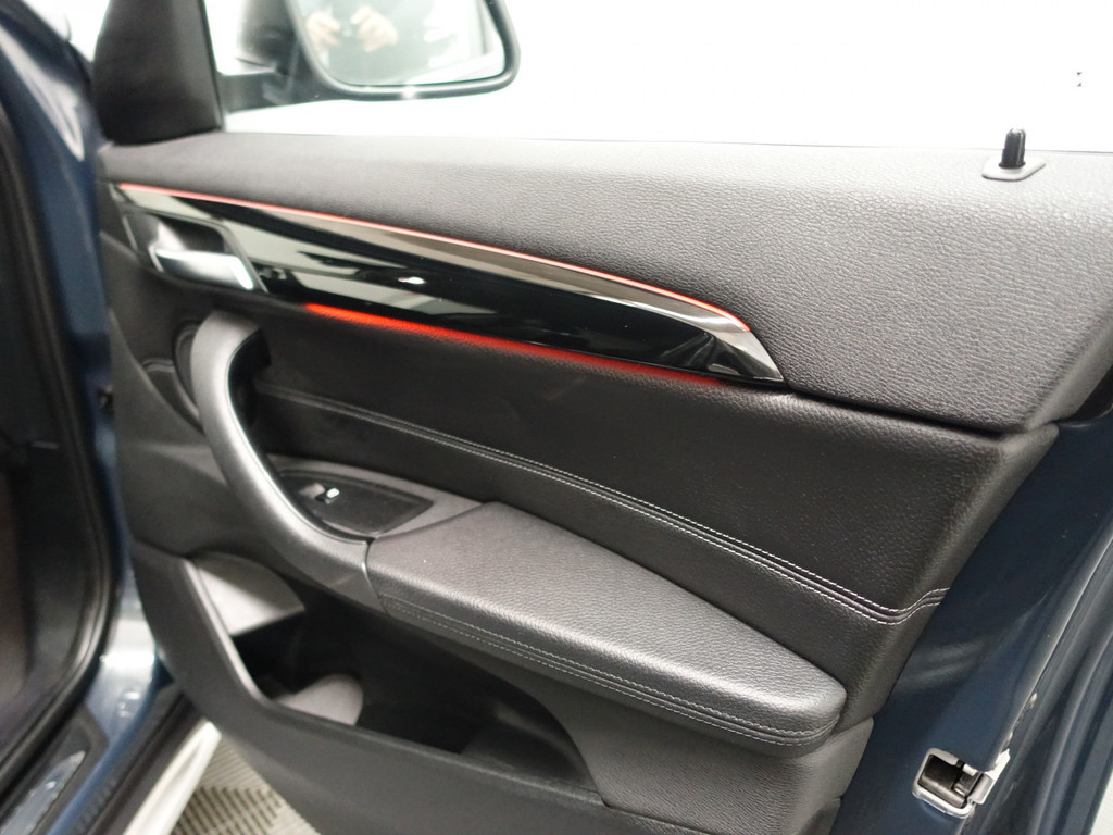 
								BMW X1 1.6D X-Line High Executive- Xenon Led, Sport leder Interieur, Camera, Dynamic Select, Sfeerverlichting vol									