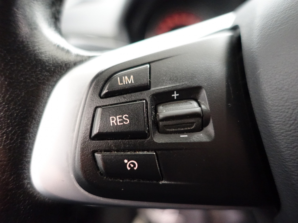 
								BMW X1 1.6D X-Line High Executive- Xenon Led, Sport leder Interieur, Camera, Dynamic Select, Sfeerverlichting vol									