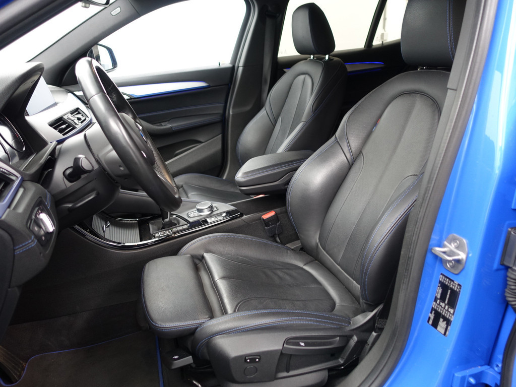 
BMW X2 sDrive20i M Performance Aut- Competition Package, Xenon Led, Carbon, Head Up, Sfeerverlichting, Park Assist vol									