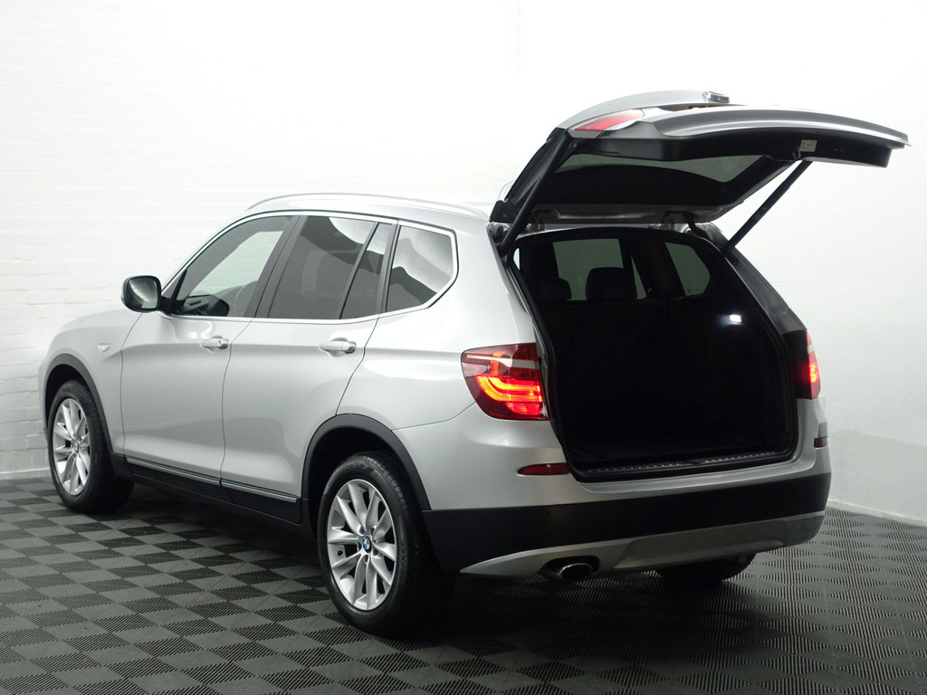 
								BMW X3 xDrive20d M Sport High Exe Aut- Xenon Led, Sport Leder, Park Assist, Stoelverwarming, Navi vol									