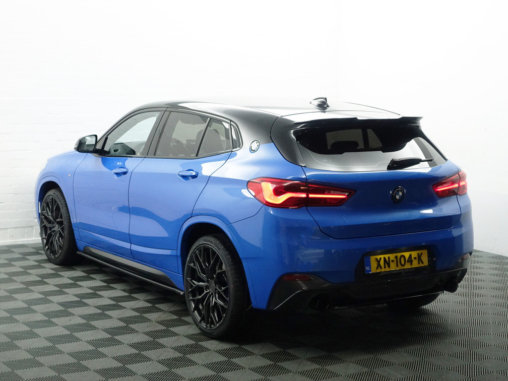 
BMW X2 sDrive20i M Performance Aut- Competition Package, Xenon Led, Carbon, Head Up, Sfeerverlichting, Park Assist vol									