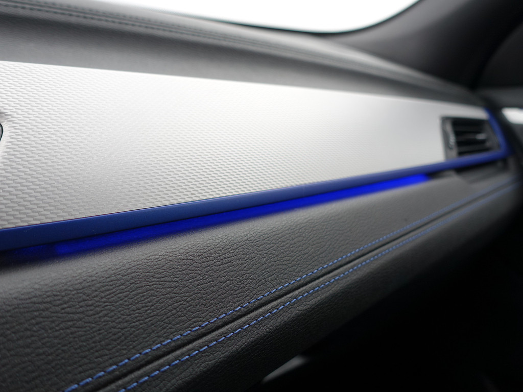 
BMW X2 sDrive20i M Performance Aut- Competition Package, Xenon Led, Carbon, Head Up, Sfeerverlichting, Park Assist vol									