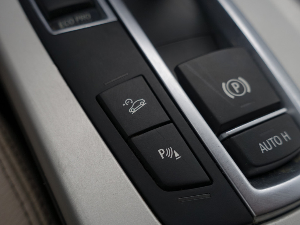 
BMW X3 xDrive28i M Sport Aut- Panodak, Head Up, Memory, Xenon Led, Standkachel, Xenon Led, Camera vol									