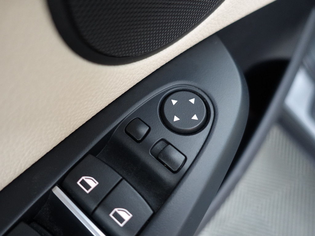 
BMW X3 xDrive28i M Sport Aut- Panodak, Head Up, Memory, Xenon Led, Standkachel, Xenon Led, Camera vol									