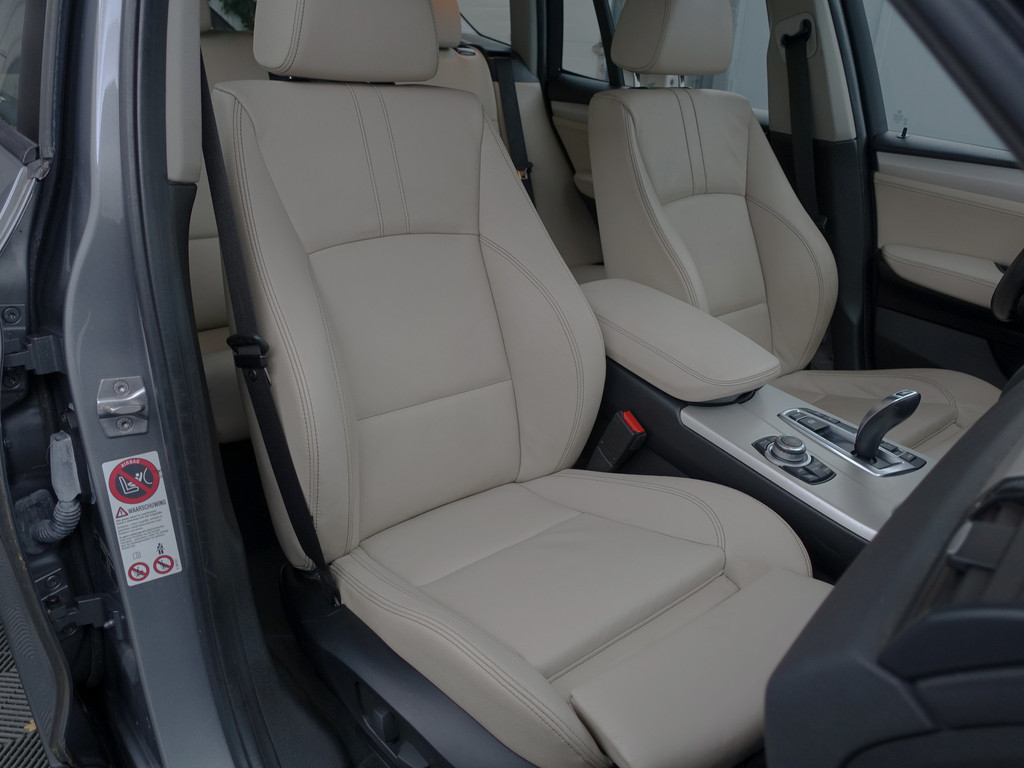 
BMW X3 xDrive28i M Sport Aut- Panodak, Head Up, Memory, Xenon Led, Standkachel, Xenon Led, Camera vol									