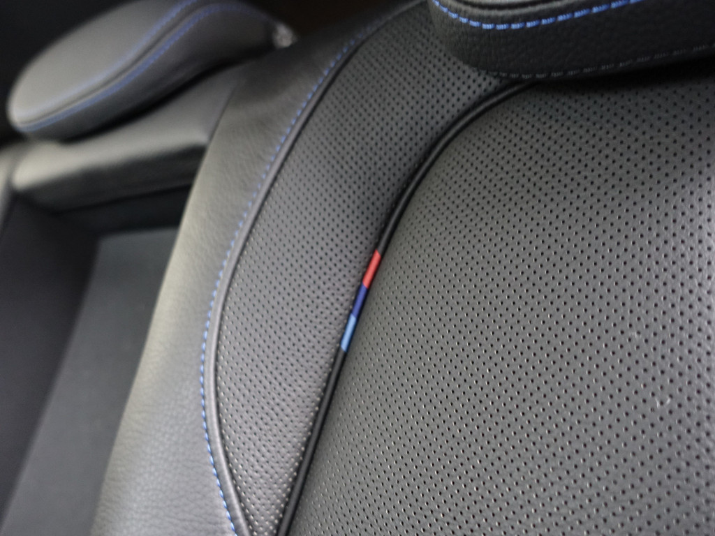 
BMW X2 sDrive20i M Performance Aut- Competition Package, Xenon Led, Carbon, Head Up, Sfeerverlichting, Park Assist vol									