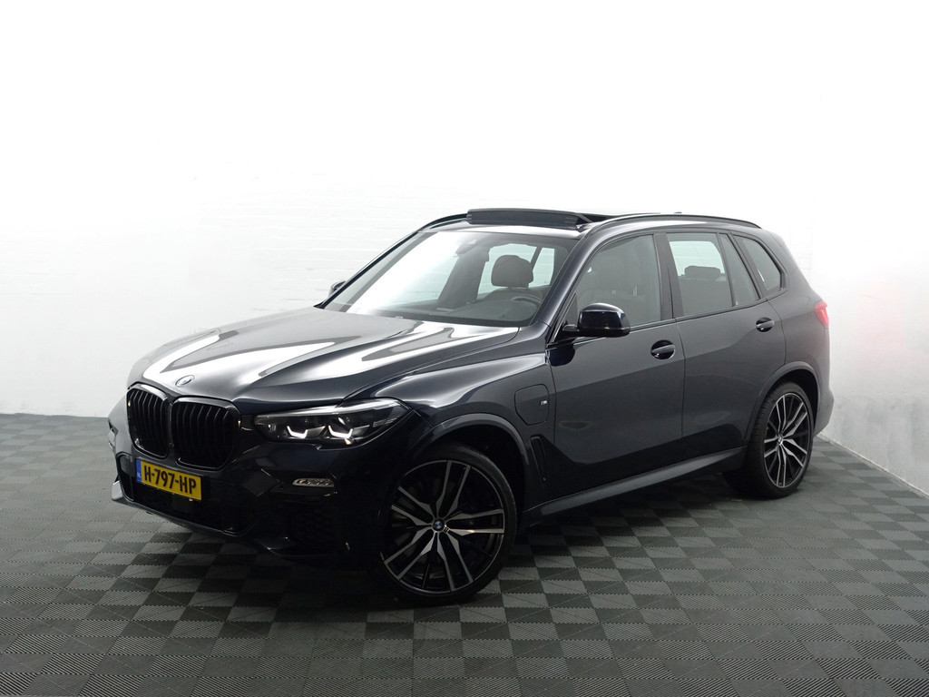 
BMW X5 xDrive45e M Sport Shadowline Aut- Panodak, Memory Seats, Sfeerverlichting, Virtual Cockpit, Park Pilot, Xenon Led vol									
