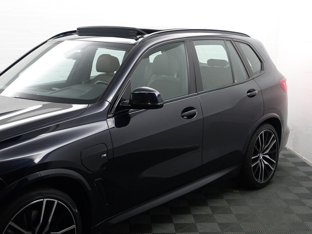 
BMW X5 xDrive45e M Sport Shadowline Aut- Panodak, Memory Seats, Sfeerverlichting, Virtual Cockpit, Park Pilot, Xenon Led vol									