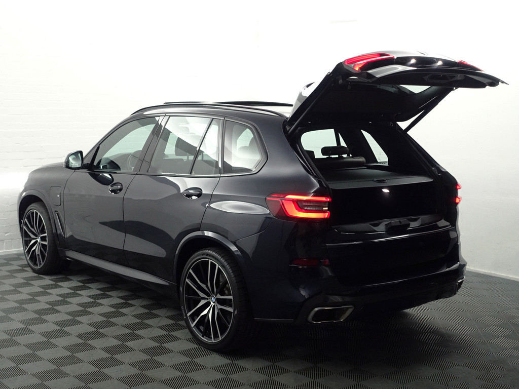 
BMW X5 xDrive45e M Sport Shadowline Aut- Panodak, Memory Seats, Sfeerverlichting, Virtual Cockpit, Park Pilot, Xenon Led vol									