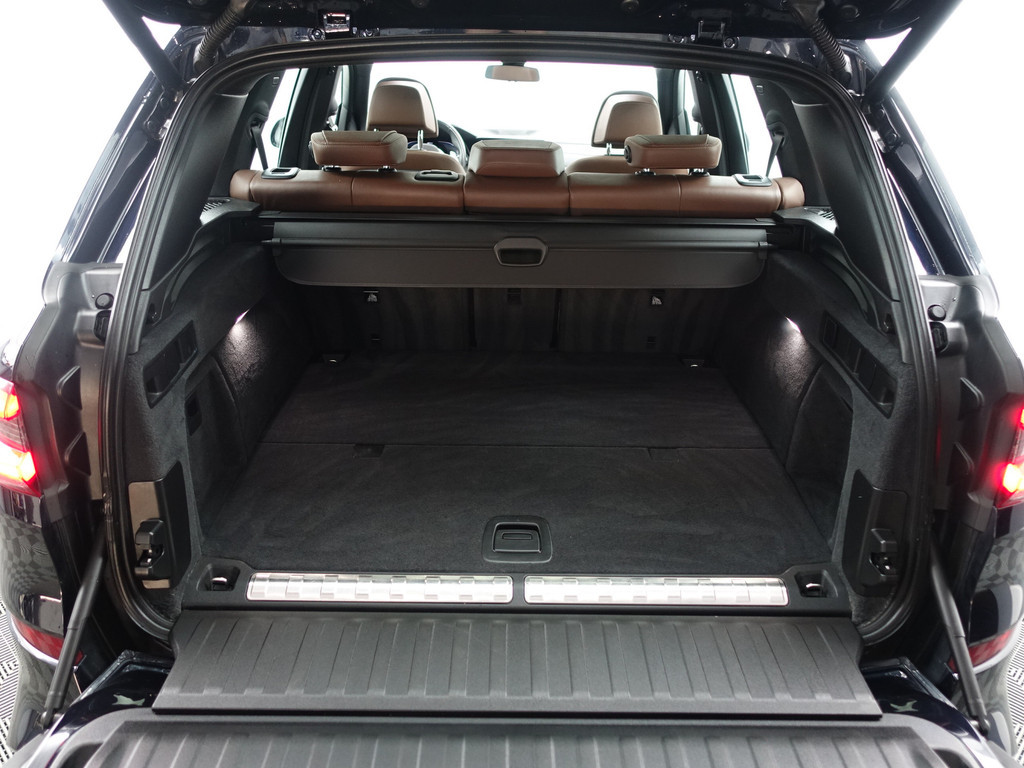
BMW X5 xDrive45e M Sport Shadowline Aut- Panodak, Memory Seats, Sfeerverlichting, Virtual Cockpit, Park Pilot, Xenon Led vol									