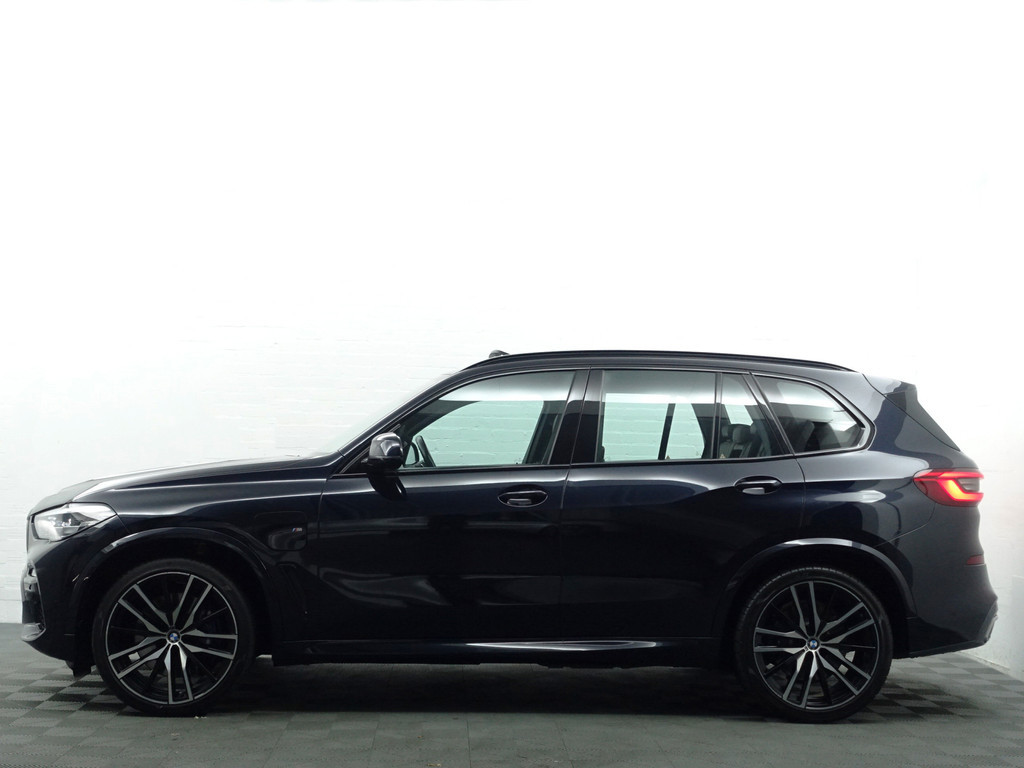 
BMW X5 xDrive45e M Sport Shadowline Aut- Panodak, Memory Seats, Sfeerverlichting, Virtual Cockpit, Park Pilot, Xenon Led vol									