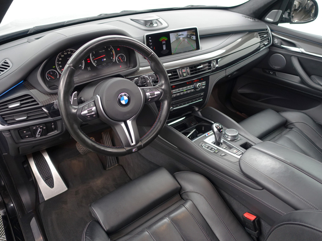 
BMW X5 M Black Fire Edition Aut- Bang Olufsen Plus, Carbon Afwerking, Alcantara Hemel, Head Up, Panoramadak, 360 Camera vol									