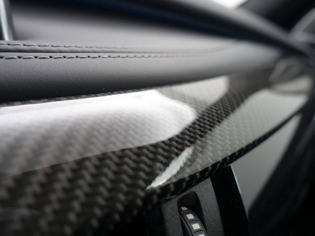 
BMW X5 M Black Fire Edition Aut- Bang Olufsen Plus, Carbon Afwerking, Alcantara Hemel, Head Up, Panoramadak, 360 Camera vol									