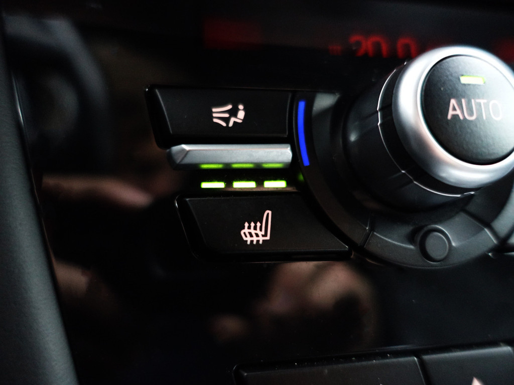 
BMW X5 M Black Fire Edition Aut- Bang Olufsen Plus, Carbon Afwerking, Alcantara Hemel, Head Up, Panoramadak, 360 Camera vol									