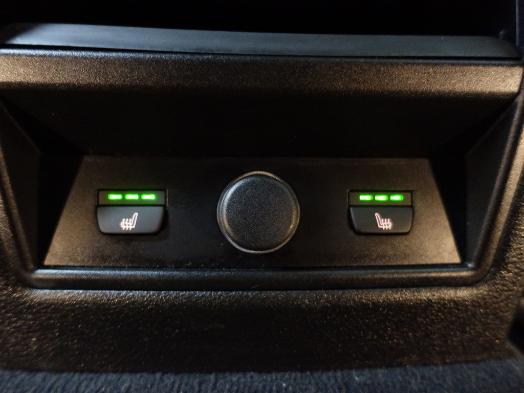 
BMW X5 M Black Fire Edition Aut- Bang Olufsen Plus, Carbon Afwerking, Alcantara Hemel, Head Up, Panoramadak, 360 Camera vol									