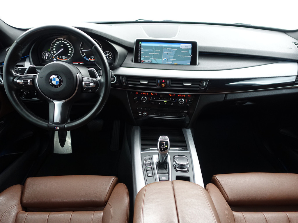 
BMW X5 xDrive40d M Performance Aut- 360 Camera, Xenon Led, Sfeerverlichting, Memory, Head Up, Virtual Cockpit vol									