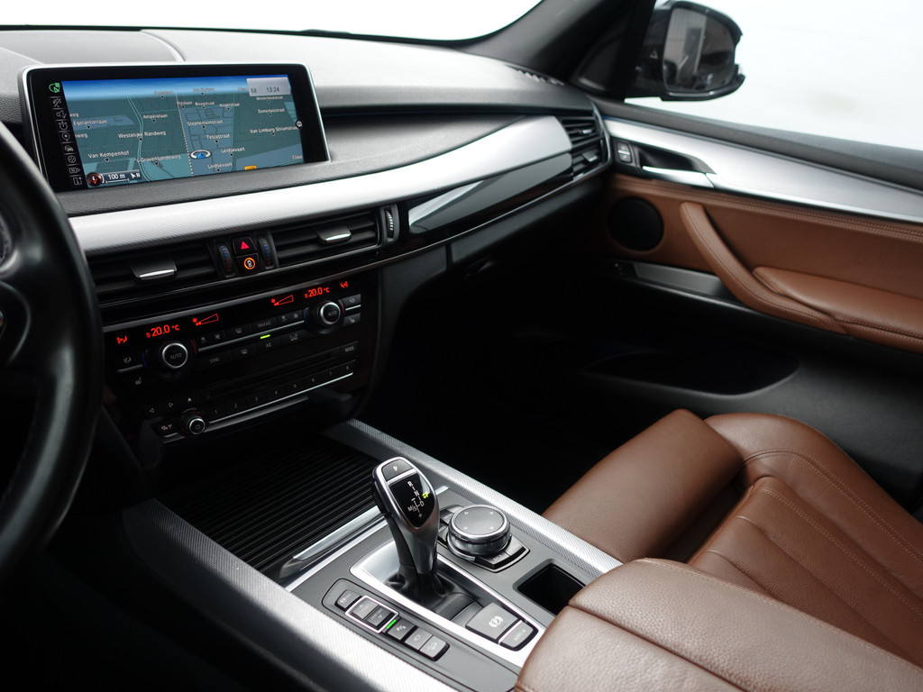 
BMW X5 xDrive40d M Performance Aut- 360 Camera, Xenon Led, Sfeerverlichting, Memory, Head Up, Virtual Cockpit vol									