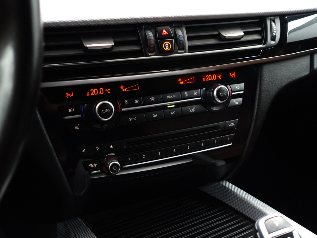 
BMW X5 xDrive40d M Performance Aut- 360 Camera, Xenon Led, Sfeerverlichting, Memory, Head Up, Virtual Cockpit vol									