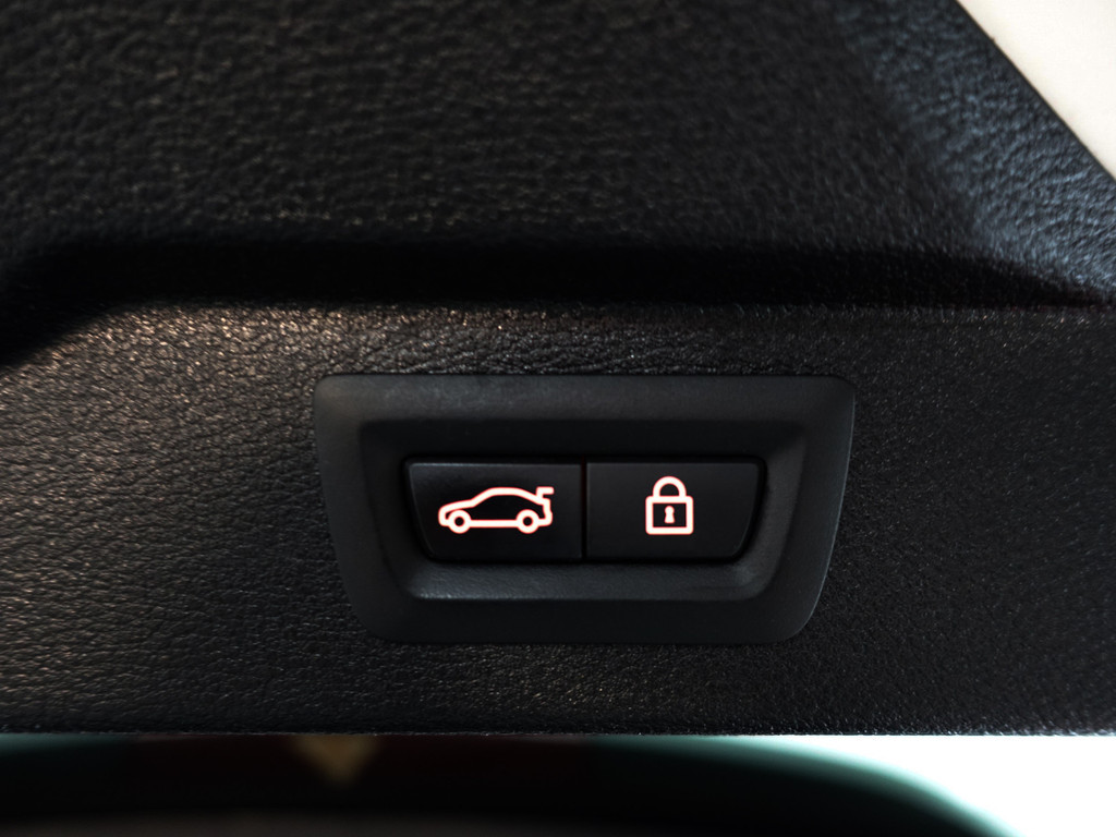 
BMW X5 xDrive40d M Performance Aut- 360 Camera, Xenon Led, Sfeerverlichting, Memory, Head Up, Virtual Cockpit vol									