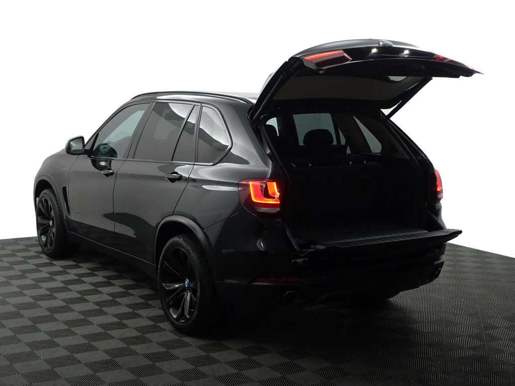 
BMW X5 xDrive35i M Sport Aut- 7 Pers, Memory Seats, Park Assist, Sfeerverlichting, Leder Interieur, Dynamic Select vol									