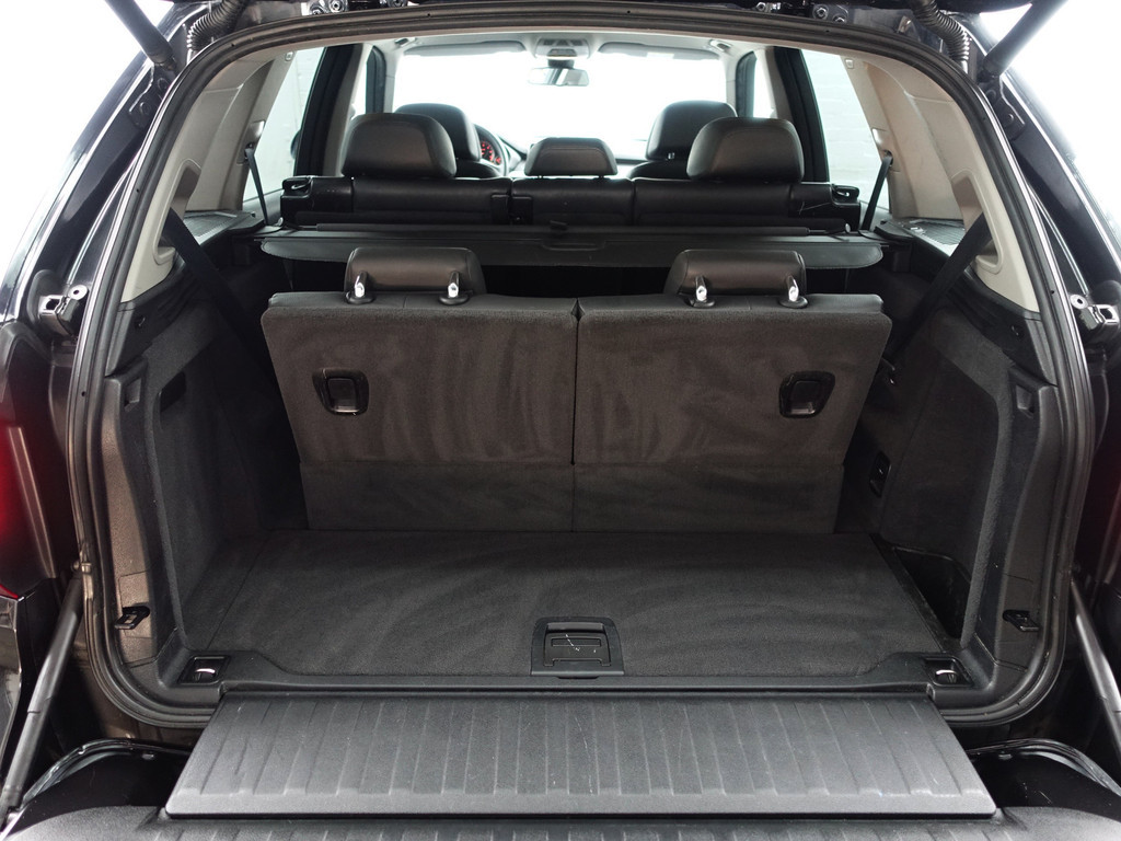 
BMW X5 xDrive35i M Sport Aut- 7 Pers, Memory Seats, Park Assist, Sfeerverlichting, Leder Interieur, Dynamic Select vol									