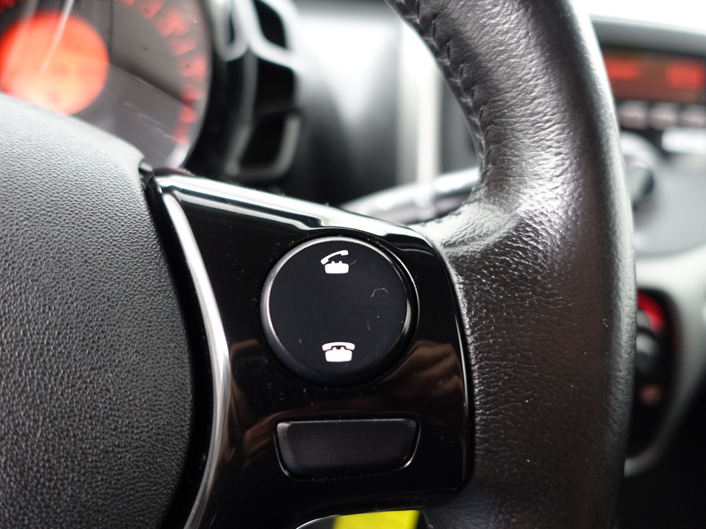 
Citroën C1 1.0 e-VTi Feel- Bluetooth Audio, Privacy Glass, Clima, Elek Pakket vol									