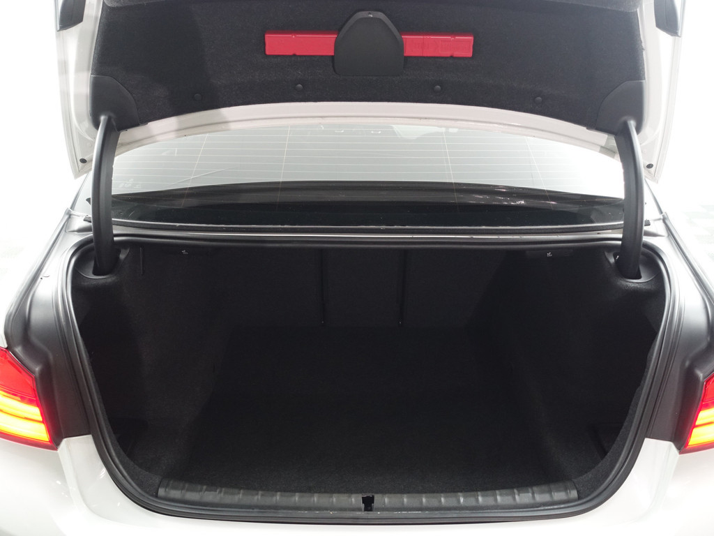 
								BMW 5 Serie 520d M Sport High Exe Aut- Xenon Led, Park Assist, Navi, Virtual Cockpit, Elek Stoel vol									