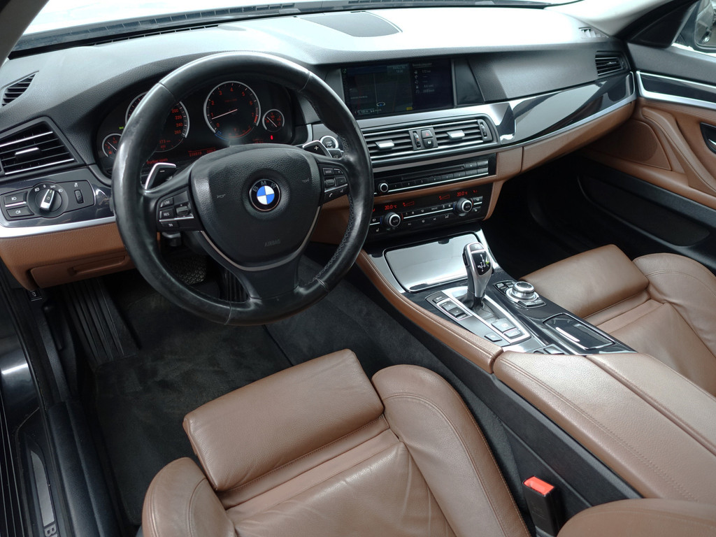 
BMW 5 Serie 528i High Executive Aut- Sport Leder Interieur, Park Assist, Stoelverwarming, Xenon Led, Standkachel vol									