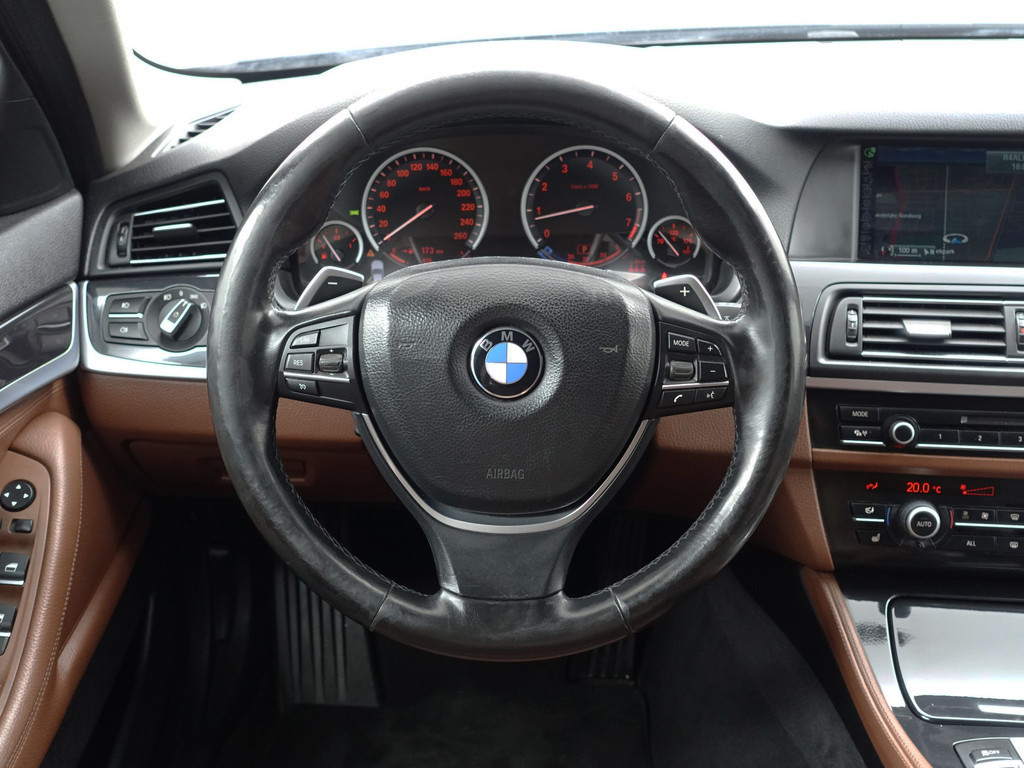 
BMW 5 Serie 528i High Executive Aut- Sport Leder Interieur, Park Assist, Stoelverwarming, Xenon Led, Standkachel vol									