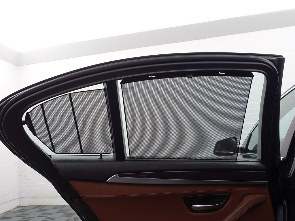 
BMW 5 Serie 528i High Executive Aut- Sport Leder Interieur, Park Assist, Stoelverwarming, Xenon Led, Standkachel vol									