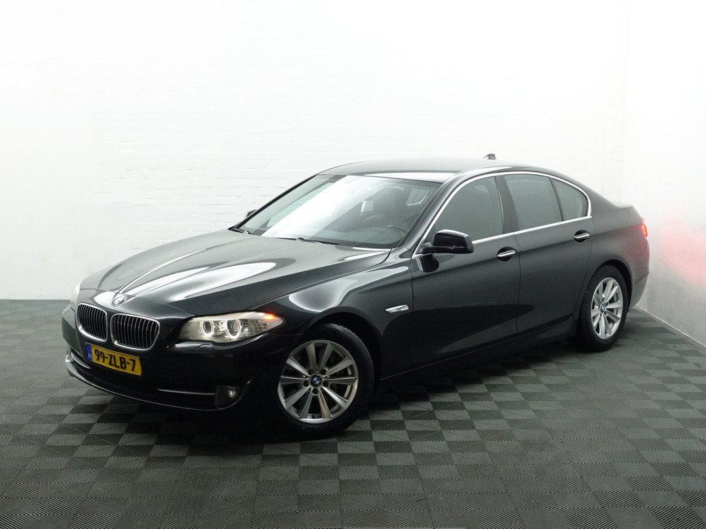 
BMW 5 Serie 528i High Executive Aut- Sport Leder Interieur, Park Assist, Stoelverwarming, Xenon Led, Standkachel vol									
