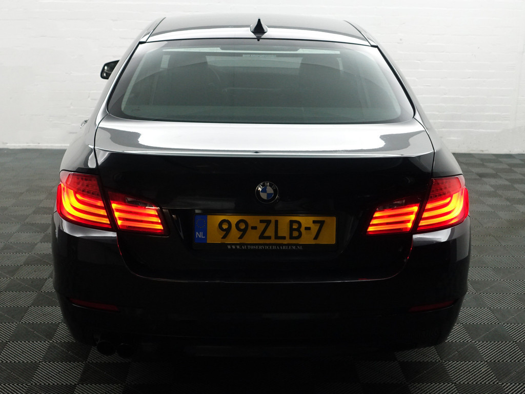 
BMW 5 Serie 528i High Executive Aut- Sport Leder Interieur, Park Assist, Stoelverwarming, Xenon Led, Standkachel vol									