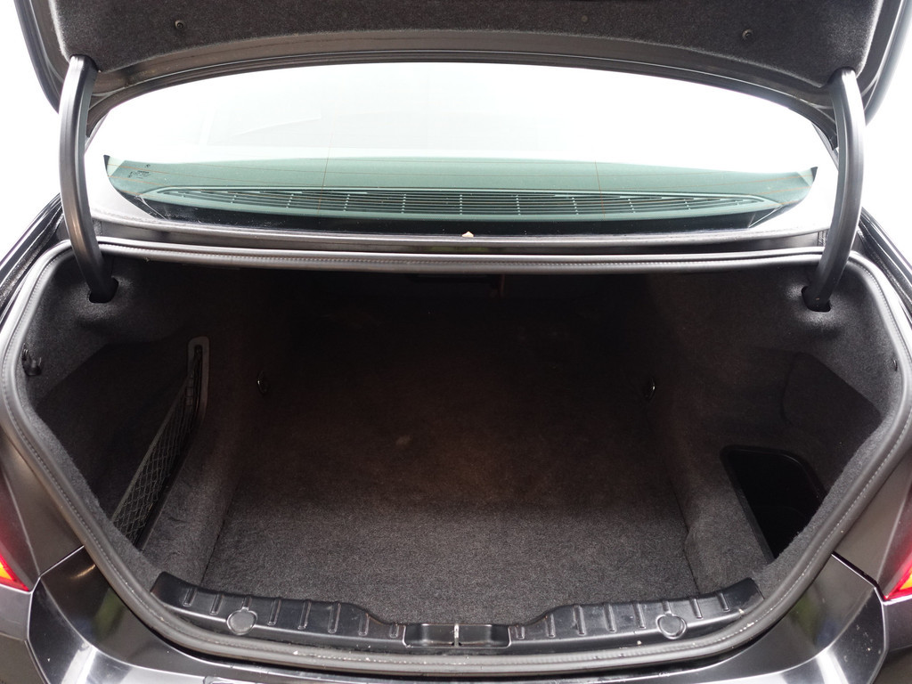 
BMW 5 Serie 528i High Executive Aut- Sport Leder Interieur, Park Assist, Stoelverwarming, Xenon Led, Standkachel vol									