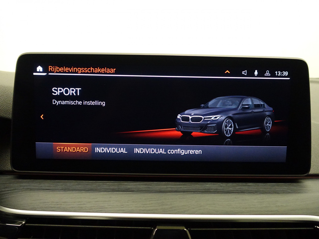 
BMW 5 Serie 520D M Sport Aut- Ambient light, 360 Camera, Panodak, Nappa Leder, Laserlight vol									