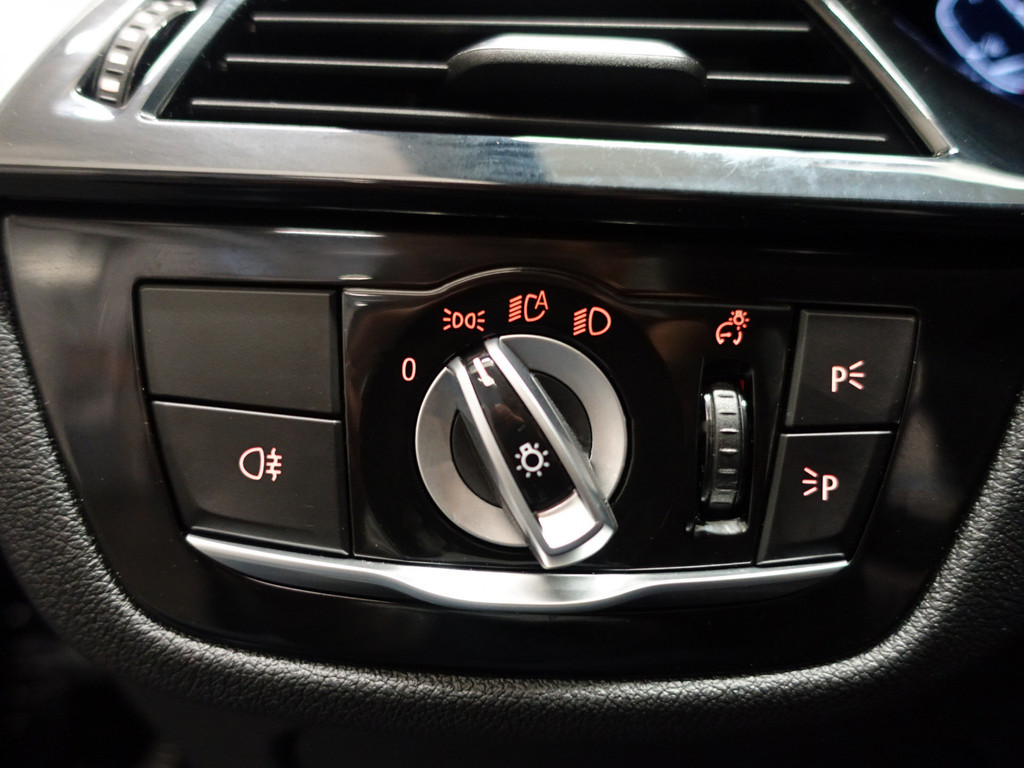 
BMW 5 Serie 520D M Sport Aut- Ambient light, 360 Camera, Panodak, Nappa Leder, Laserlight vol									